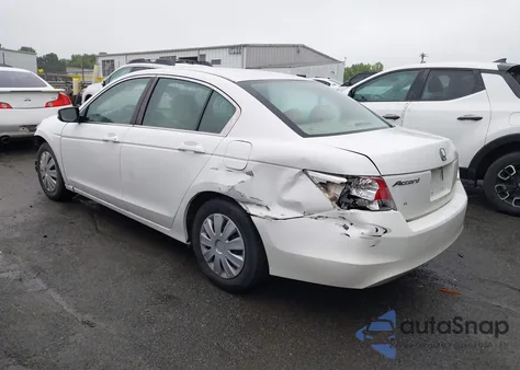 2010 Honda Accord 2.4 Lx из США, поврежденный, VIN 1HGCP2F37AA077256
